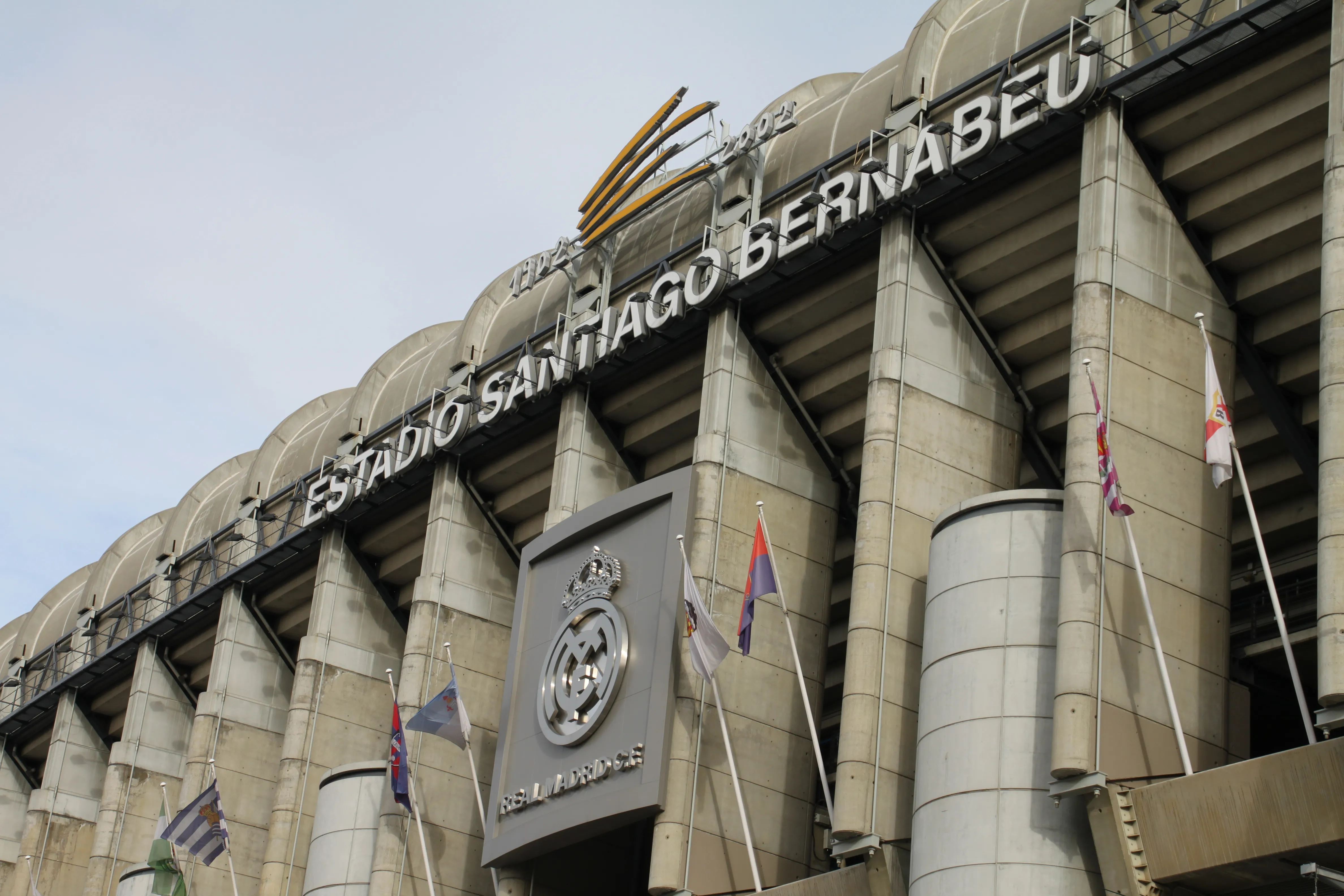 Madrid Bernabéu Entrance View